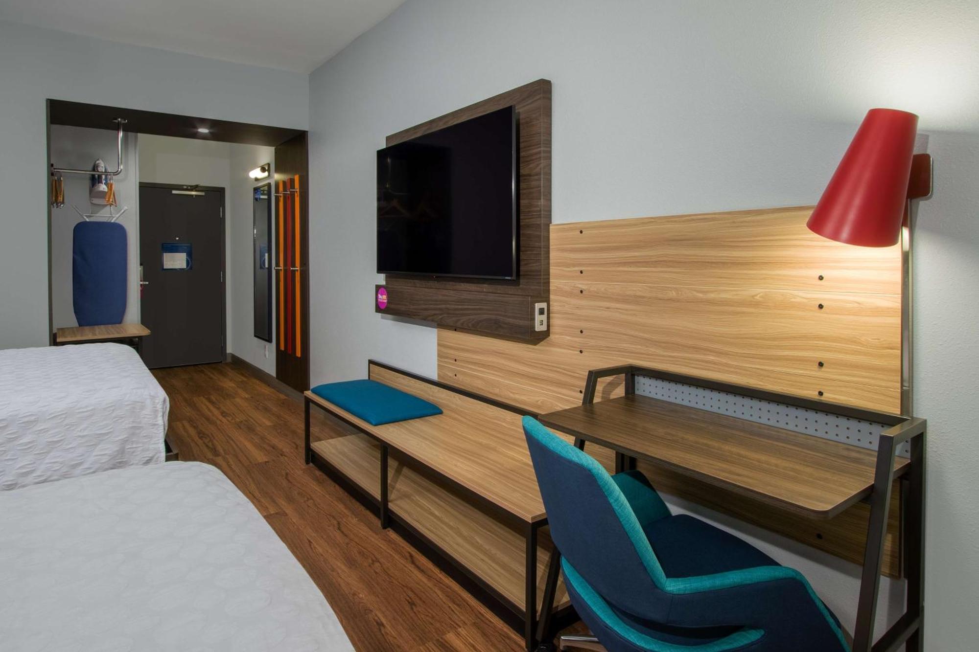 Tru By Hilton Airport Columbus