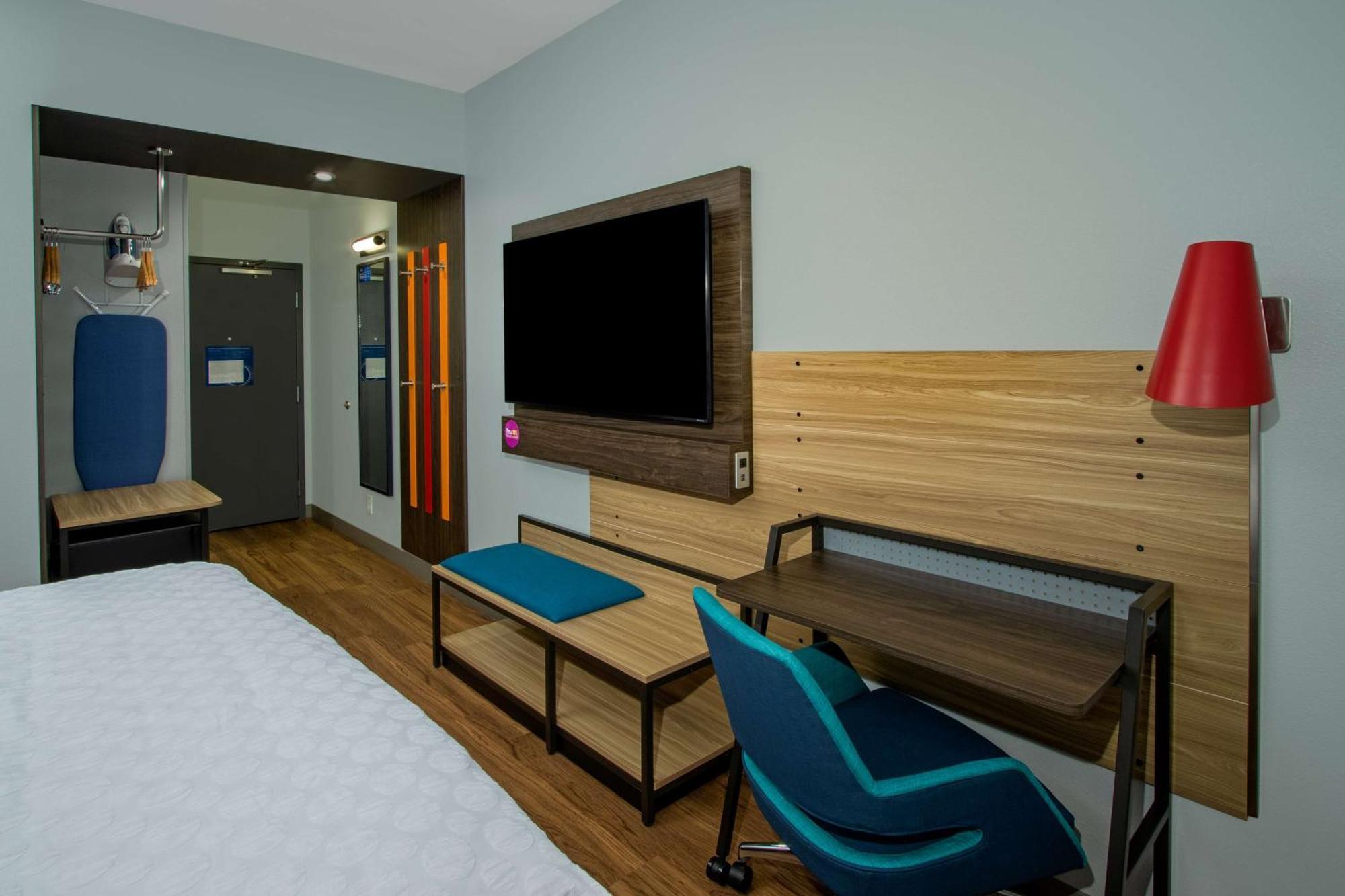 Tru By Hilton Airport Columbus